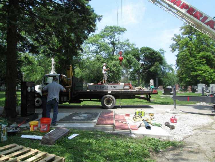 Consruction of the memorial
